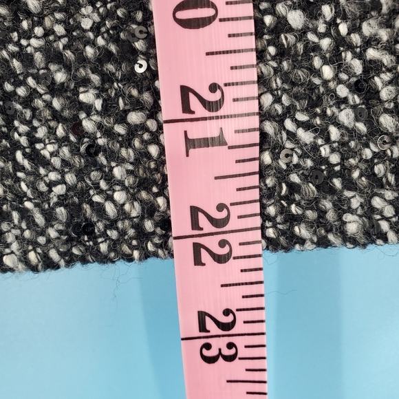 Armani Collezioni tweed with sparkle pencil skirt - Picture 13 of 16